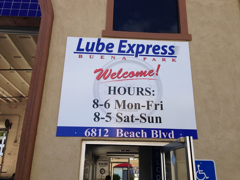 Posters and banner signs for auto repair centers Orange County