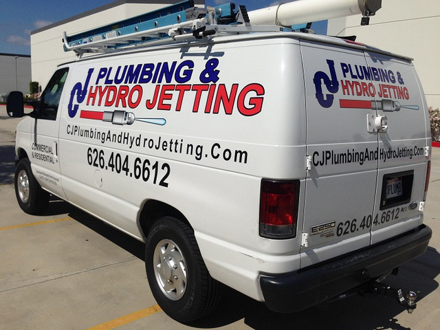 Contractor vehicle graphics Orange County