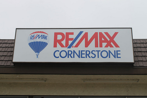 Building signs for realtors Orange County CA