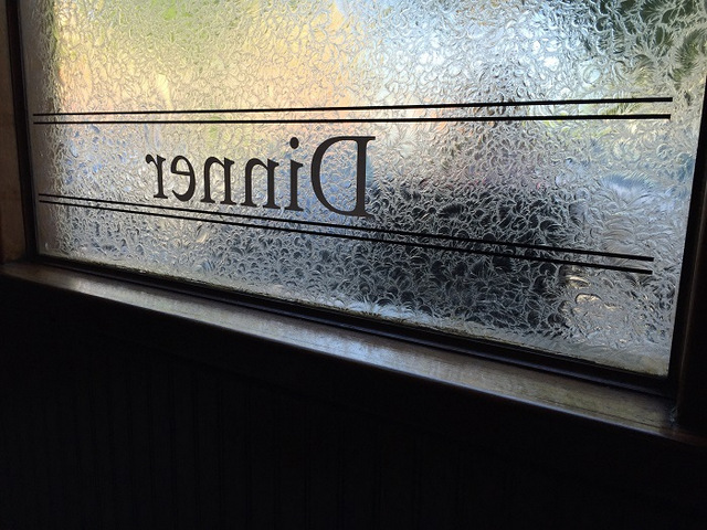 Custom restaurant window lettering in Fullerton CA