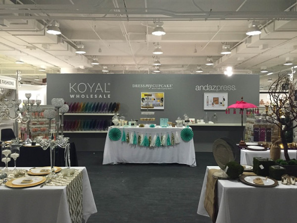 Trade show Vinyl Lettering and Floor Graphics Orange County CA