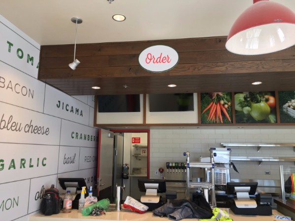 Vinyl Wall Lettering for Restaurants in Orange County CA