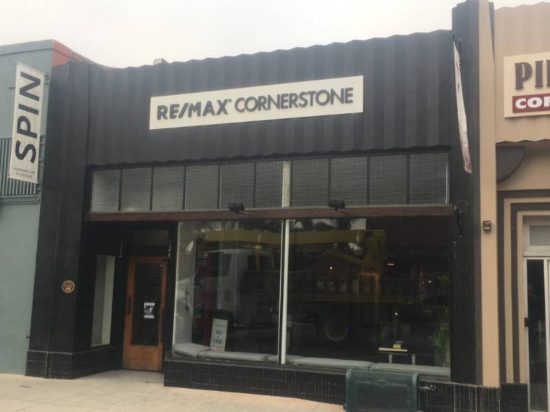 New Building Signs | Downtown Fullerton CA