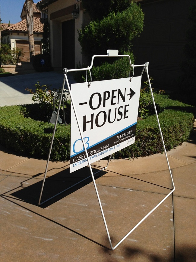 Sidewalk Sign - Realtor
