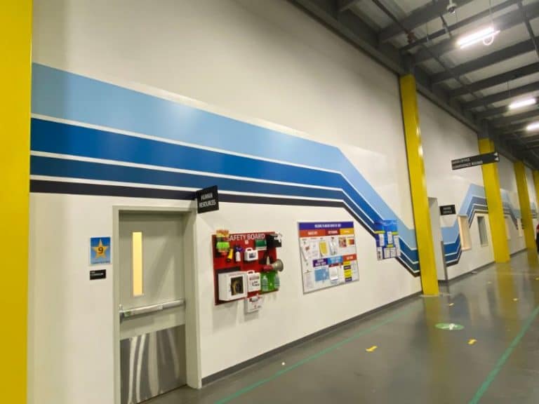 Wall Graphics for Warehouses and Distribution Centers in Los Angeles