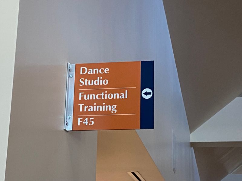 Directional signs for businesses in Fullerton CA