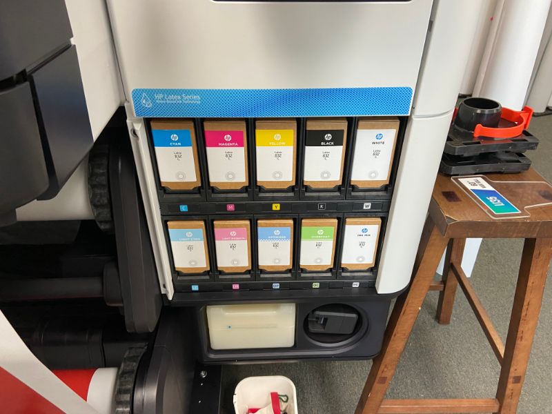 HP700W inkwells in Buena Park, CA