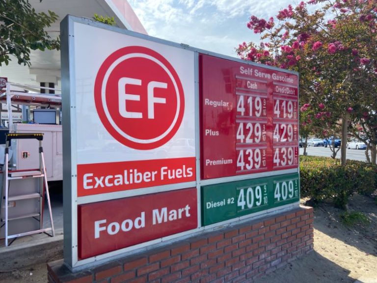 Service Station Signs and Graphics in Westminster CA
