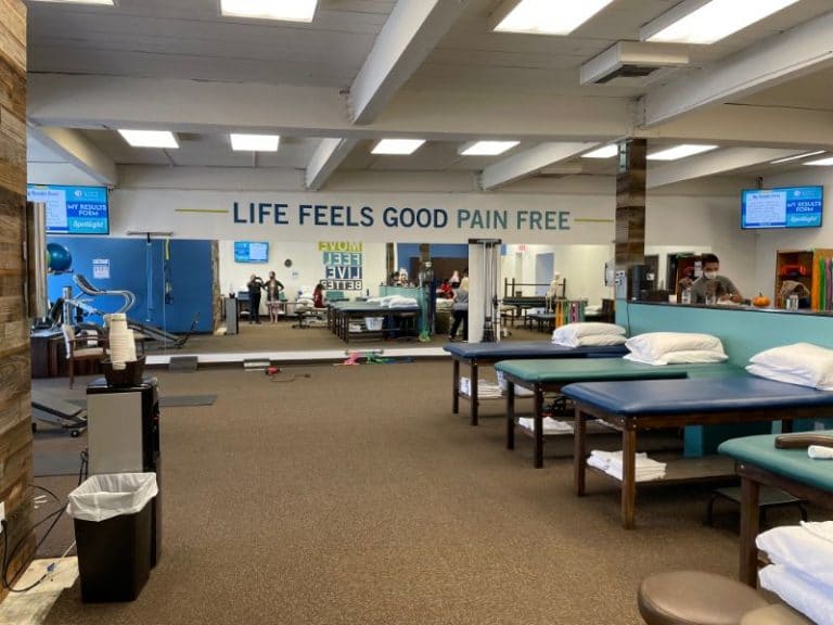 Vinyl wall lettering in Lake Forest CA