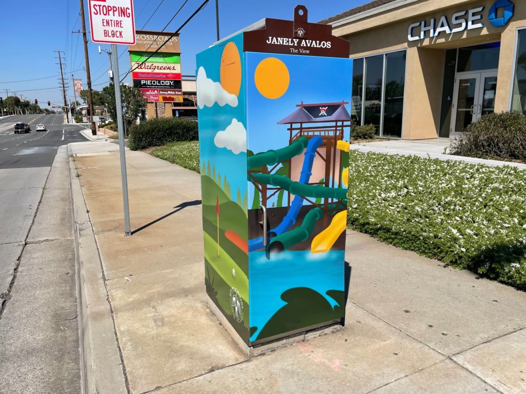 Custom vinyl wraps for traffic control boxes