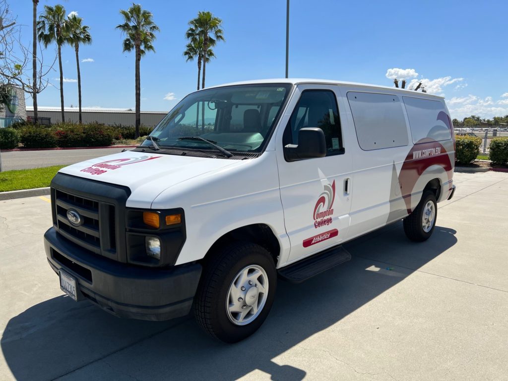 passenger van vinyl wraps and graphics