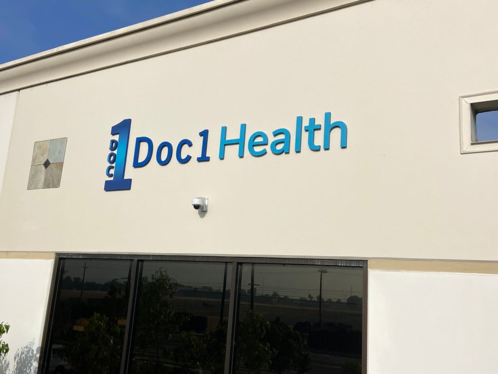 acrylic buildign signs in los angeles, ca
