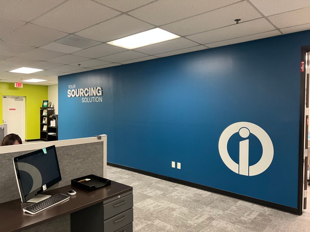 wall murals with 3D lettering in cerritos, ca