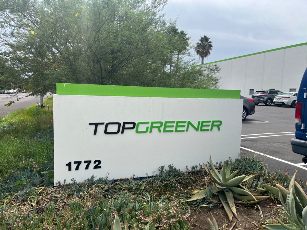 3D lettering for exterior signs in irvine, ca