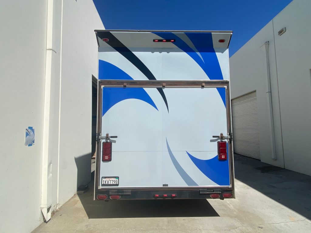 vinyl graphics for trailers in orange county, ca