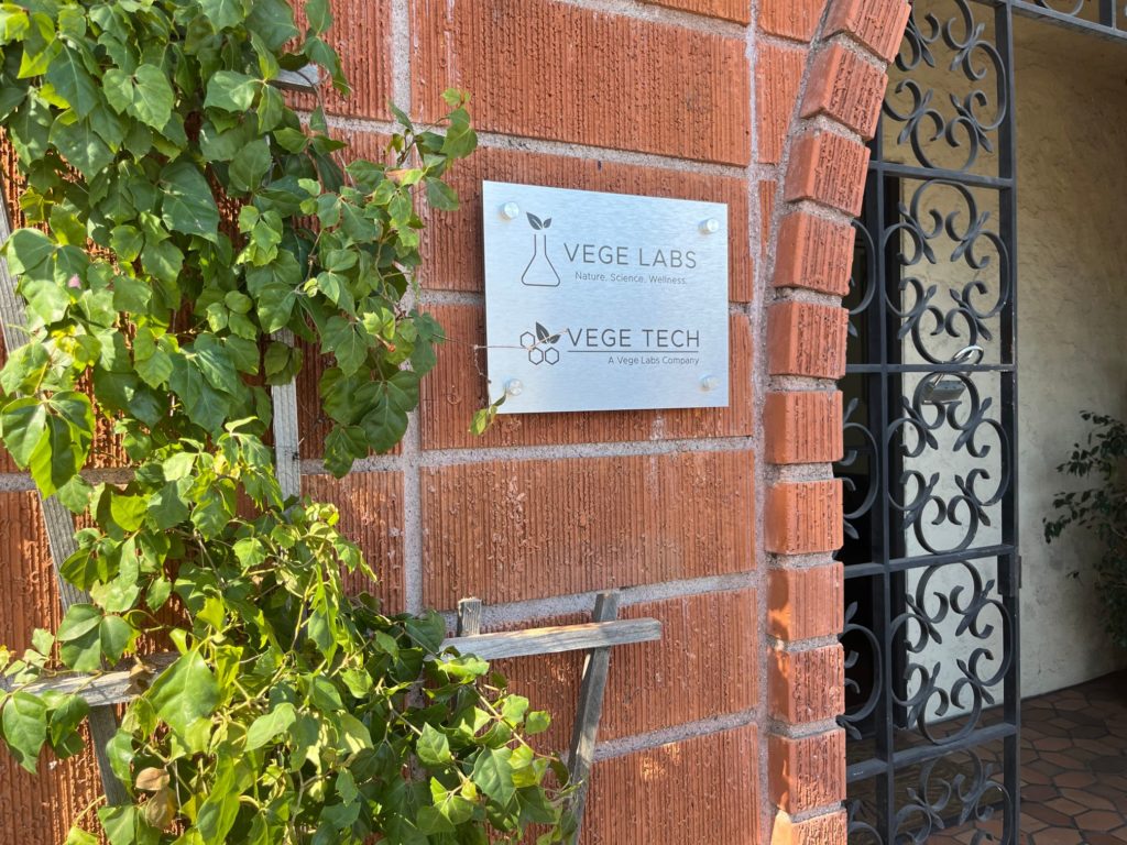 brushed metal signs in los angeles, ca