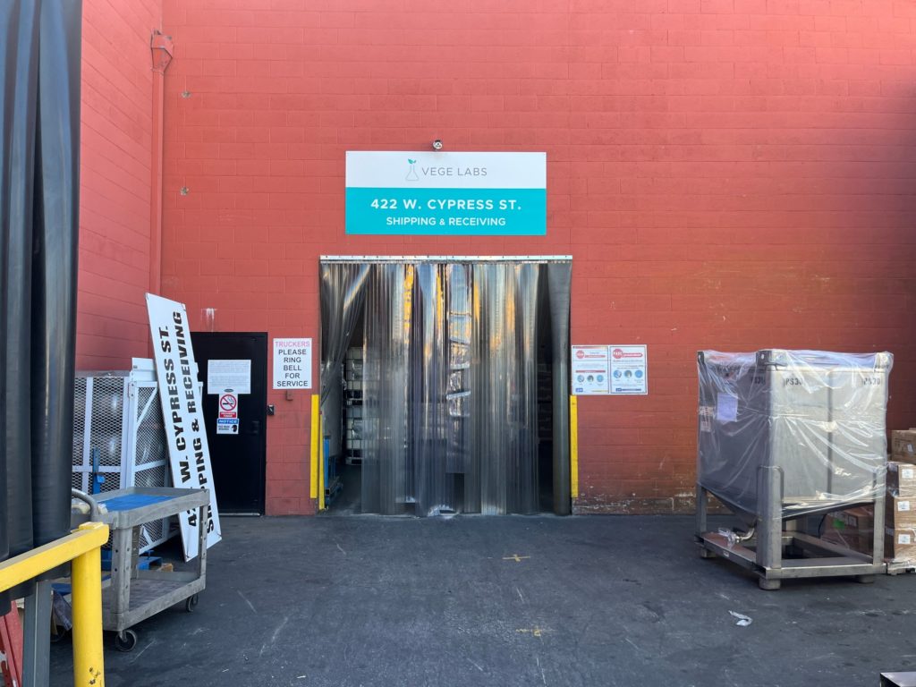 receiving area signs in los angeles