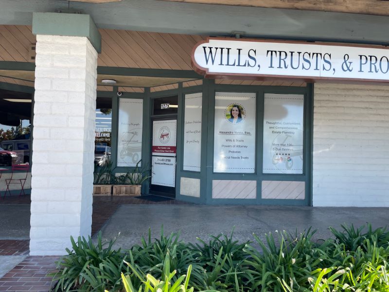 window graphics for retail centers in placentia, ca