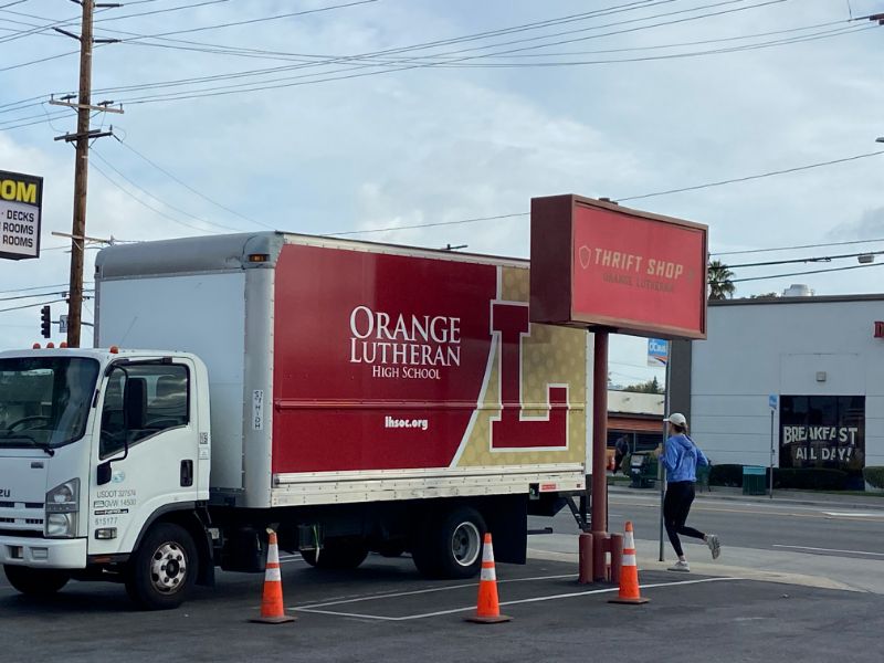 Retail Signs And Graphics In Orange CA