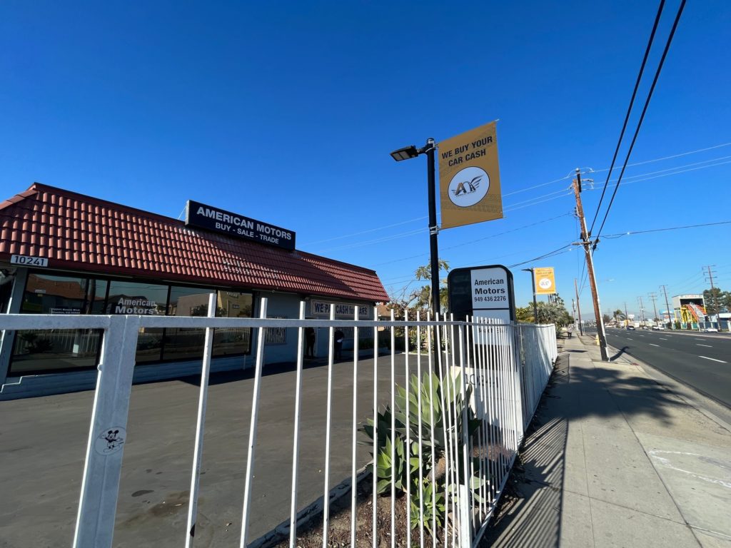 auto dealer pole banners in stanton, ca