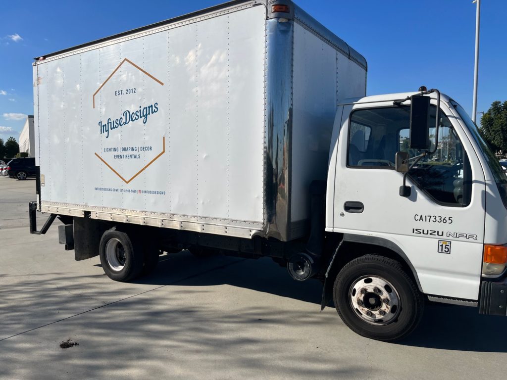 custom 3m decals and lettering for box trucks in buena park, ca