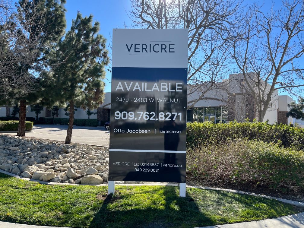 commercial real estate for lease signs with graffiti proof coating in orange county, ca