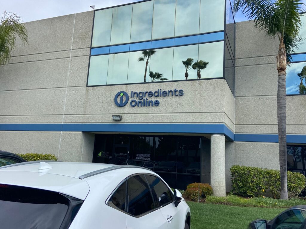 3d building logo signs in carritos, ca