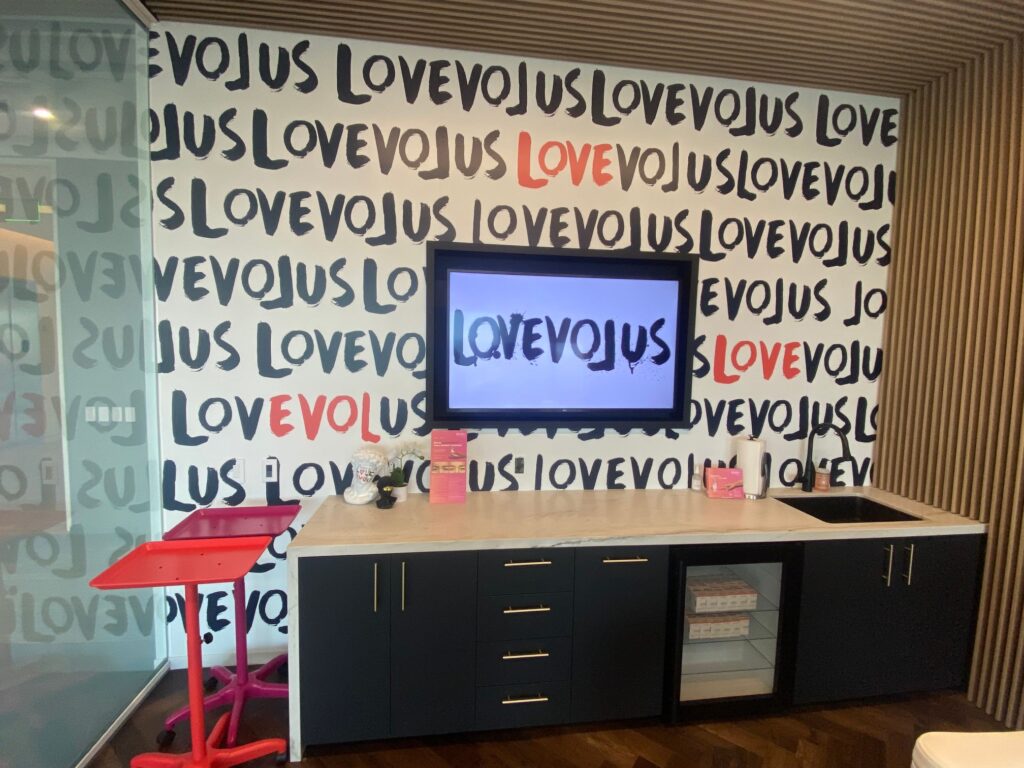 Wall wraps and graphics in newport beach, ca