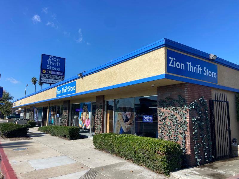 building signs and pylon sign new faces in anaheim, ca