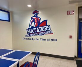 custom wall decals for schools in los angeles