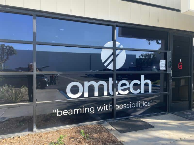 custom window decals in anaheim, ca