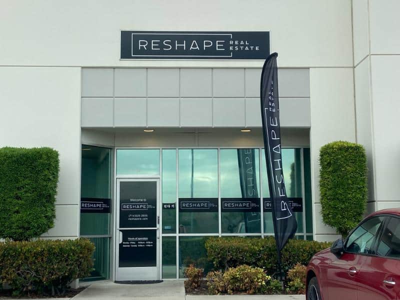 realty office signs and building signs in buena park, ca