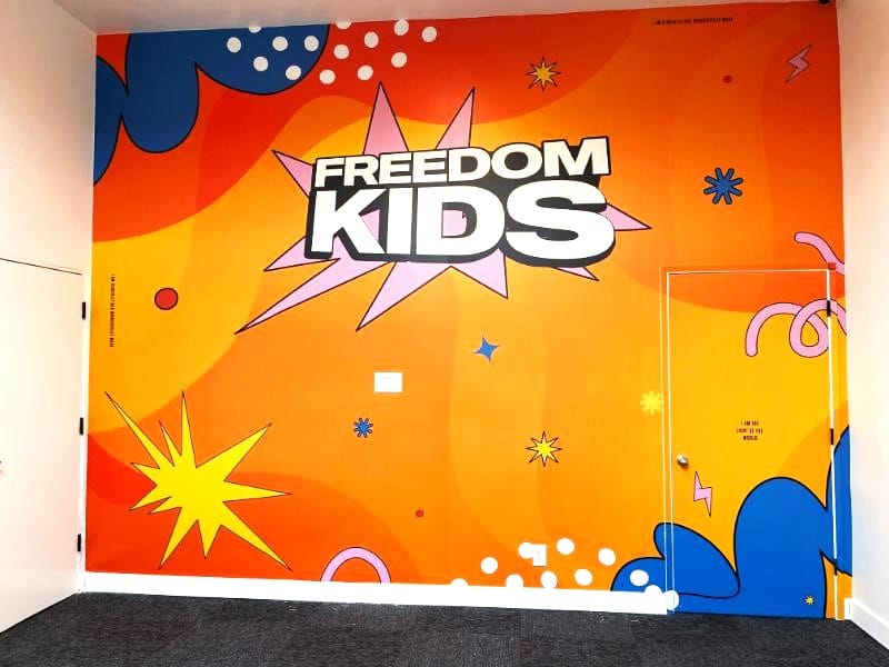 custom wall wraps and graphics for kids in los angeles, ca