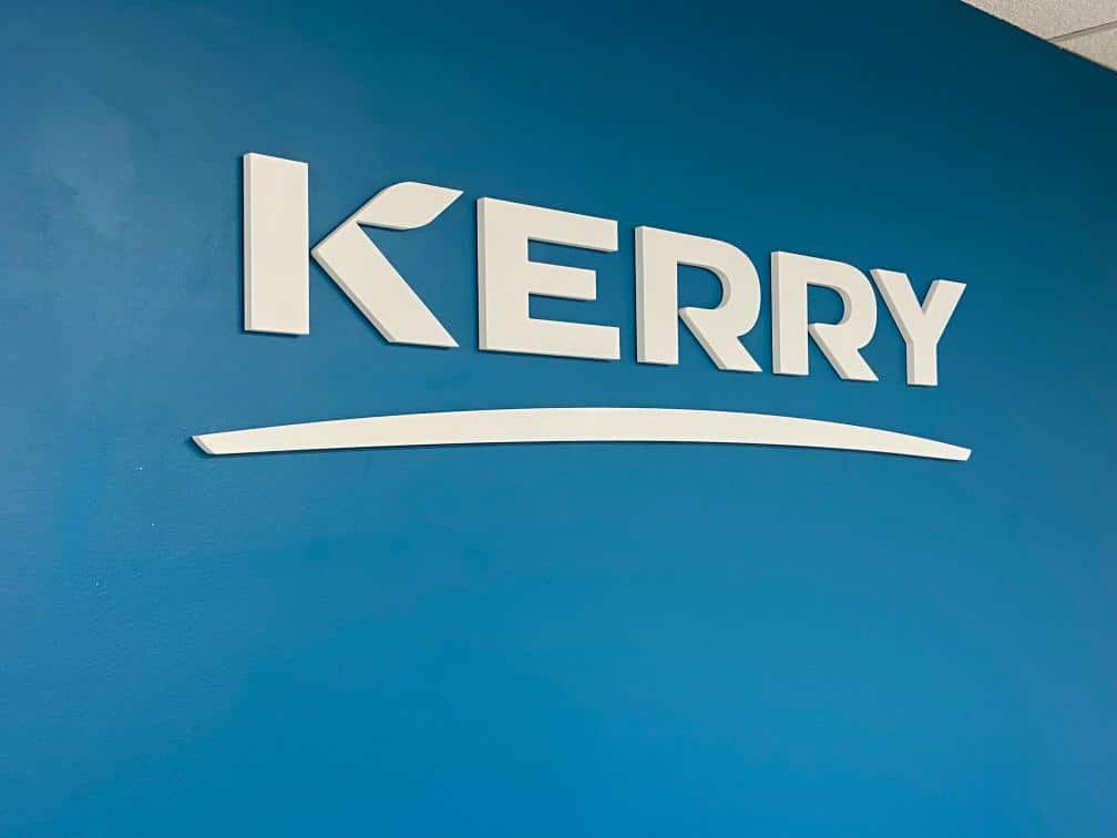 3D lobby logo signs in commerce, ca