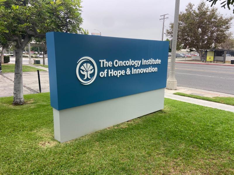 Custom Monument signs in long beach,ca